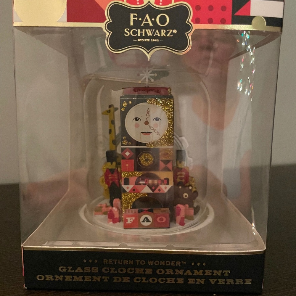FAO Schwarz New York Cloche Christmas Ornament - Glass Enclosed Scene